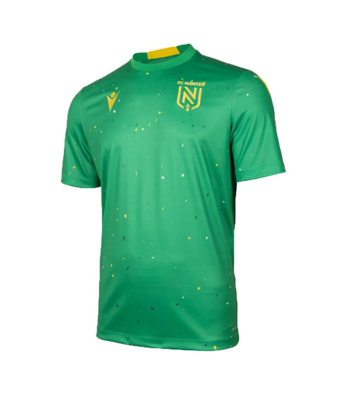 Les maillots du FC Nantes 2021-2022 révélés par Macron - footpack.